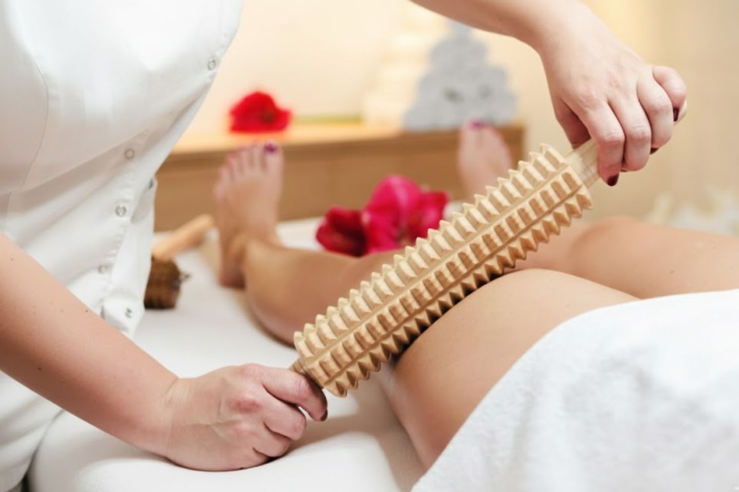 Maderoterapia en NYC Skin Care Studio: tratamiento corporal para moldear y tonificar por áreas